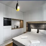 Moduo By Executive Apartment *