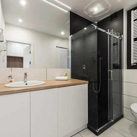 Moduo By Executive * Warsaw